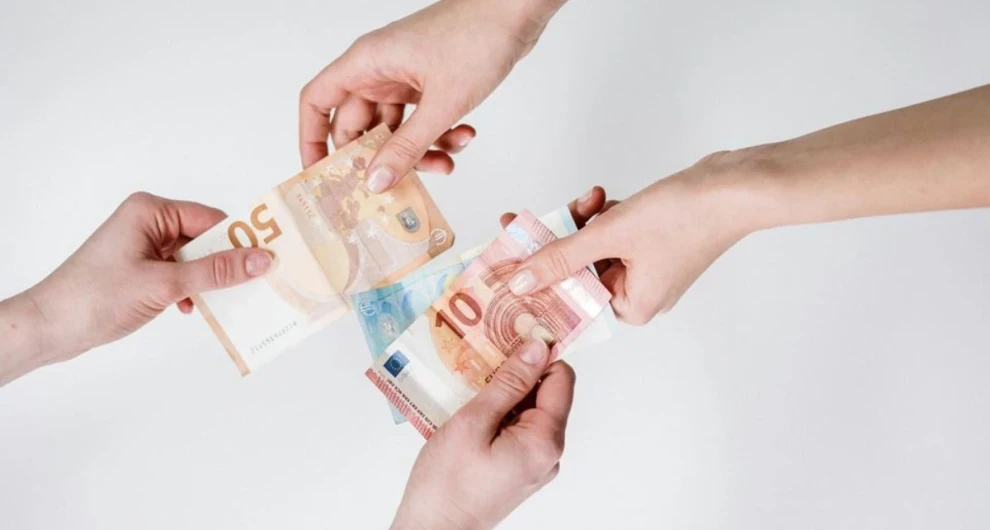 Lonen in 2025 vijf procent hoger dan in 2024
